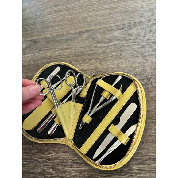 Vintage Manicure Kit Yellow Leather Travel Case Metal Tools - Picture 4 of 9